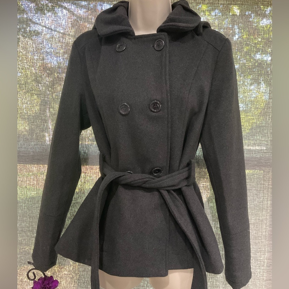 Celebrity Pink Hooded Belted Peacoat Medium worn once.